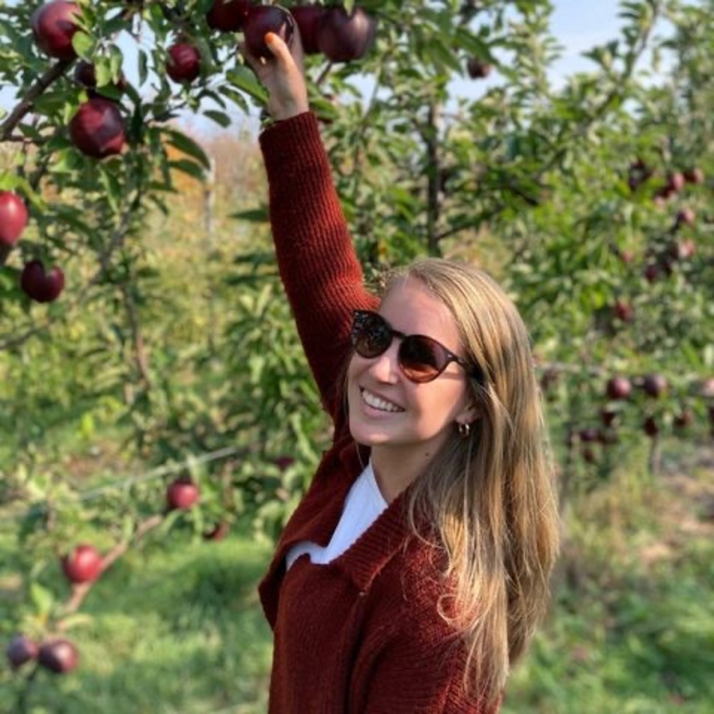 Meet your Posher, Paige